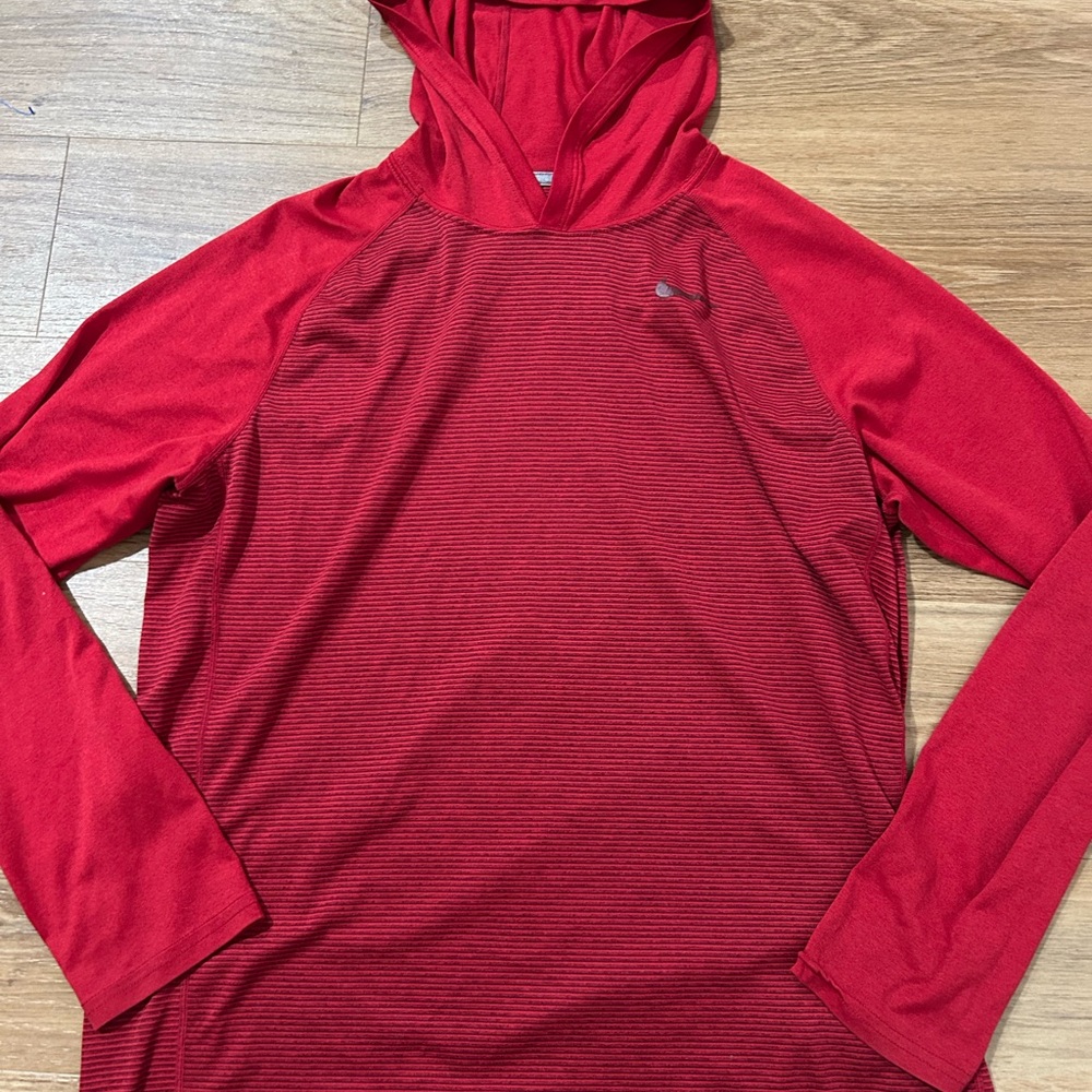 Nike Boys large Red Hooded Long Sleeve dri‎ fit Shirt